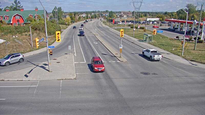 Traffic camera image at 2025-09-14 17:10:34