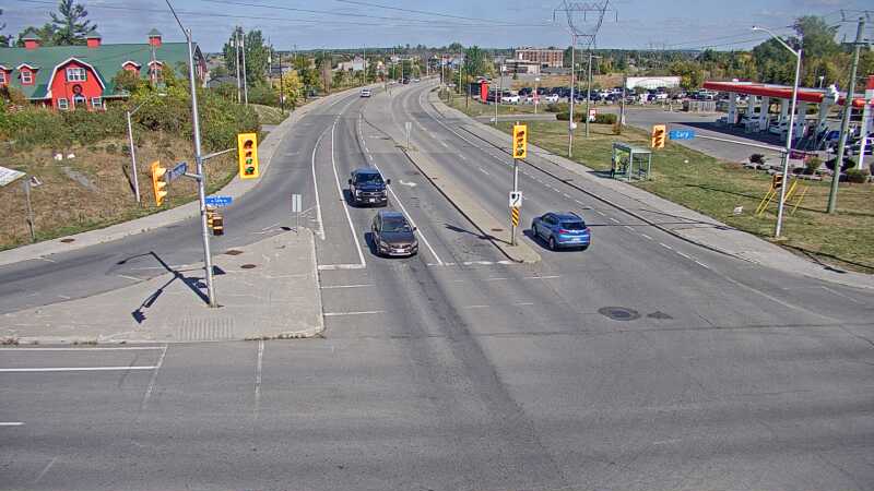 Traffic camera image at 2025-09-14 17:40:29