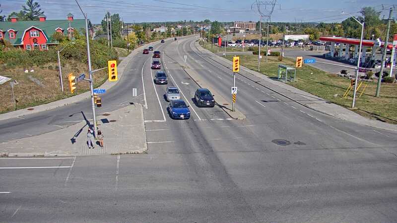 Traffic camera image at 2025-09-14 18:05:34
