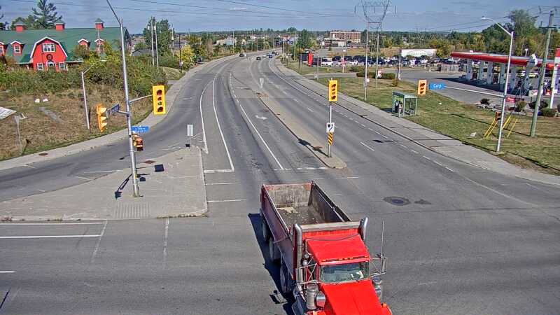 Traffic camera image at 2025-09-14 18:30:34