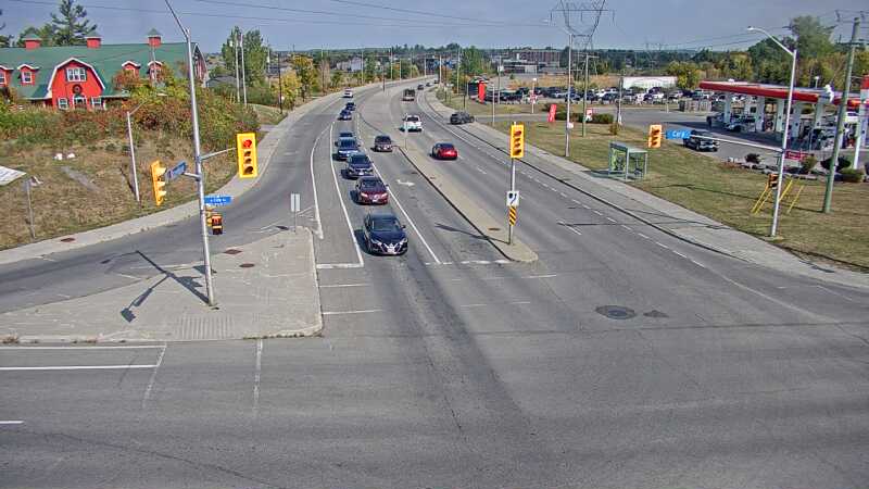 Traffic camera image at 2025-09-18 17:30:33