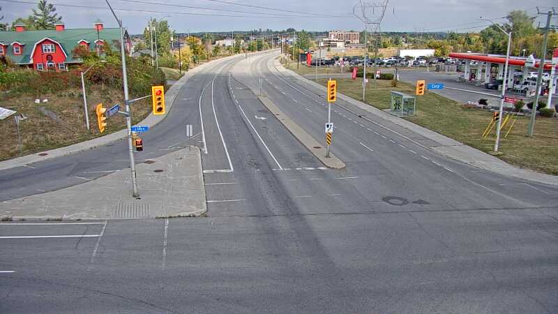 Traffic camera image at 2025-09-18 18:00:46