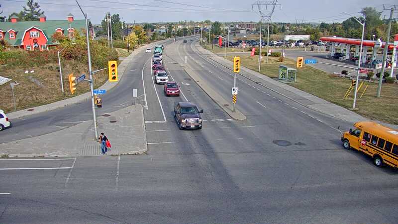 Traffic camera image at 2025-09-18 18:30:32