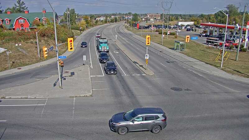 Traffic camera image at 2025-09-18 18:40:30