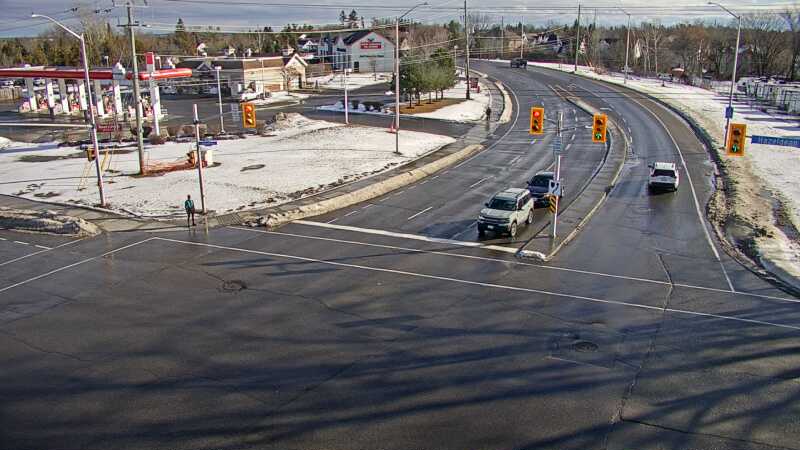 Traffic camera image at 2024-12-30 17:00:33