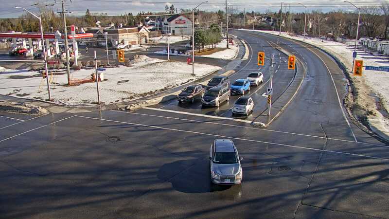 Traffic camera image at 2024-12-30 17:10:27