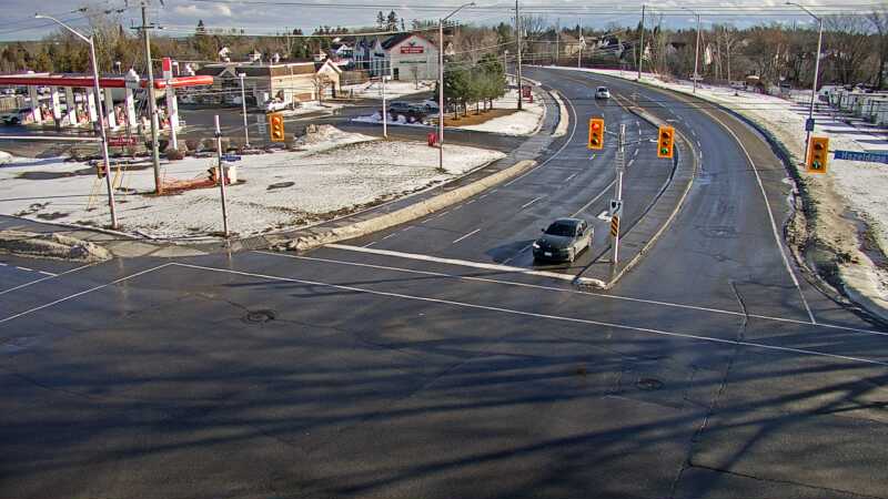 Traffic camera image at 2024-12-30 17:15:40