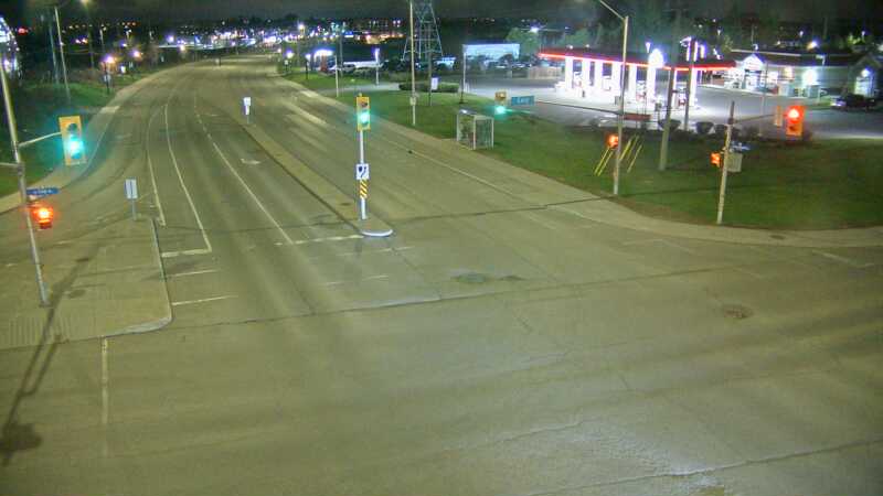 Traffic camera image at 2025-05-09 06:00:21