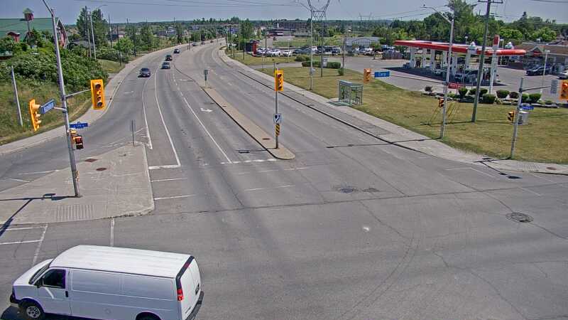Traffic camera image at 2025-06-30 15:50:33