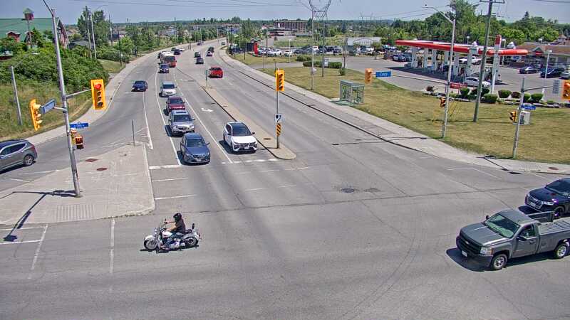 Traffic camera image at 2025-06-30 16:30:32