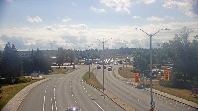 Traffic camera image at 2025-08-24 14:25:30