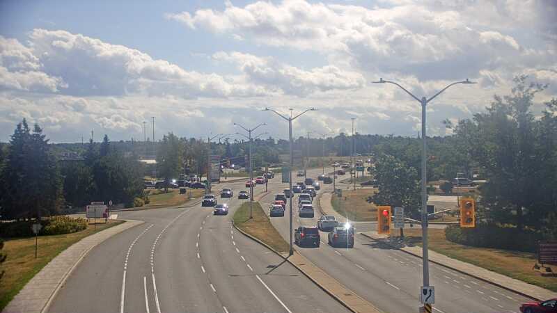 Traffic camera image at 2025-08-24 15:00:35