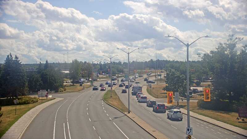 Traffic camera image at 2025-08-24 15:30:34