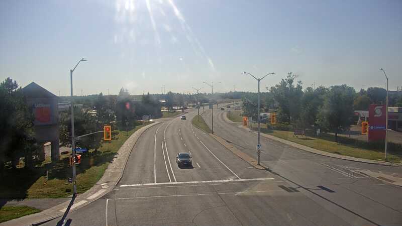 Traffic camera image at 2025-09-01 13:10:28