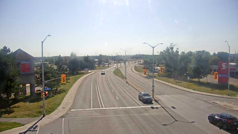 Traffic camera image at 2025-09-01 14:00:30