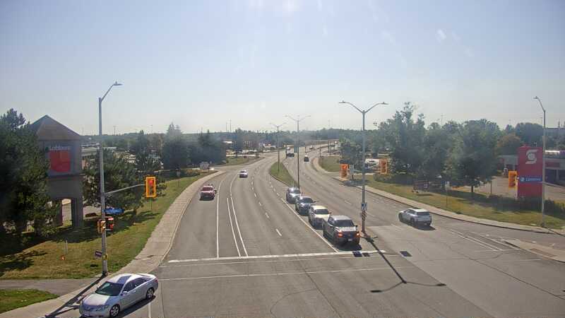 Traffic camera image at 2025-09-01 14:10:26