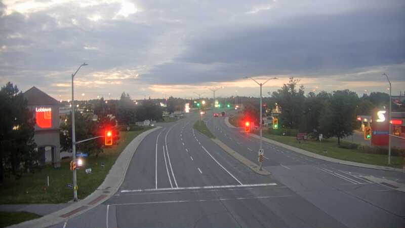 Traffic camera image at 2025-09-07 10:25:30