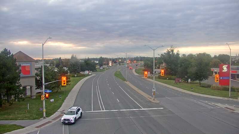 Traffic camera image at 2025-09-07 10:50:32