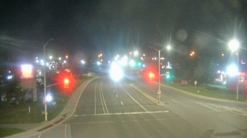 Traffic camera image at 2025-09-08 08:40:25