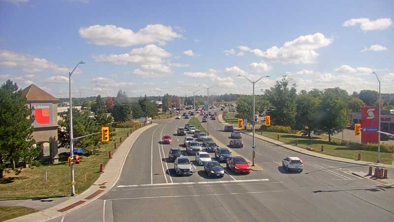 Traffic camera image at 2025-09-14 17:25:29