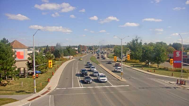 Traffic camera image at 2025-09-14 18:45:33