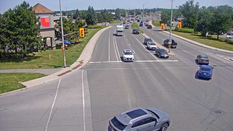 Traffic camera image at 2025-06-30 18:15:26