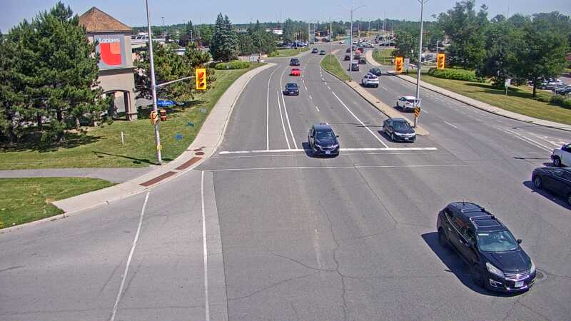 Traffic camera image at 2025-06-30 18:40:33