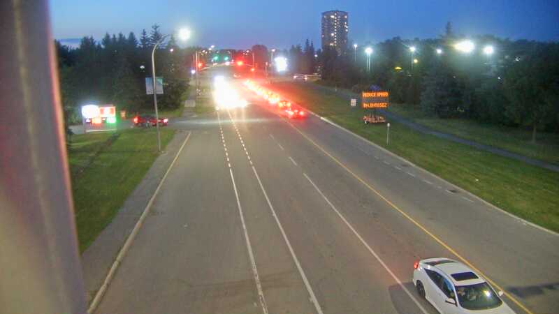 Traffic camera image at 2025-07-04 01:30:45