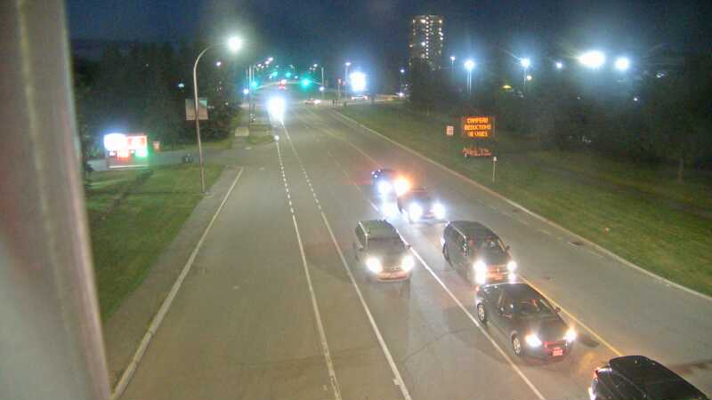 Traffic camera image at 2025-07-04 02:00:37