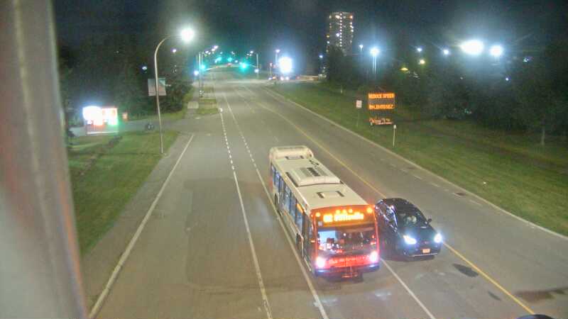 Traffic camera image at 2025-07-04 02:10:36