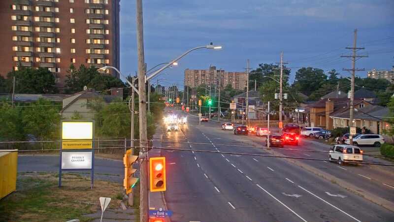 Traffic camera image at 2025-08-25 00:10:09