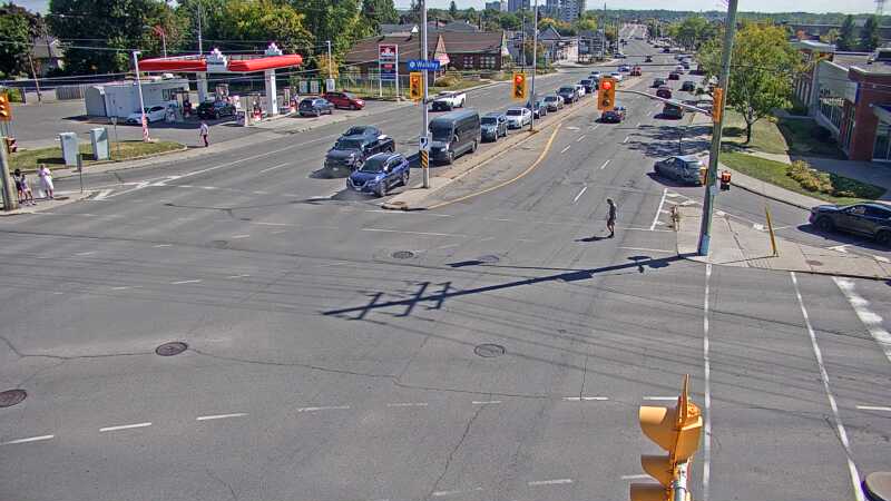 Traffic camera image at 2025-09-14 18:10:07