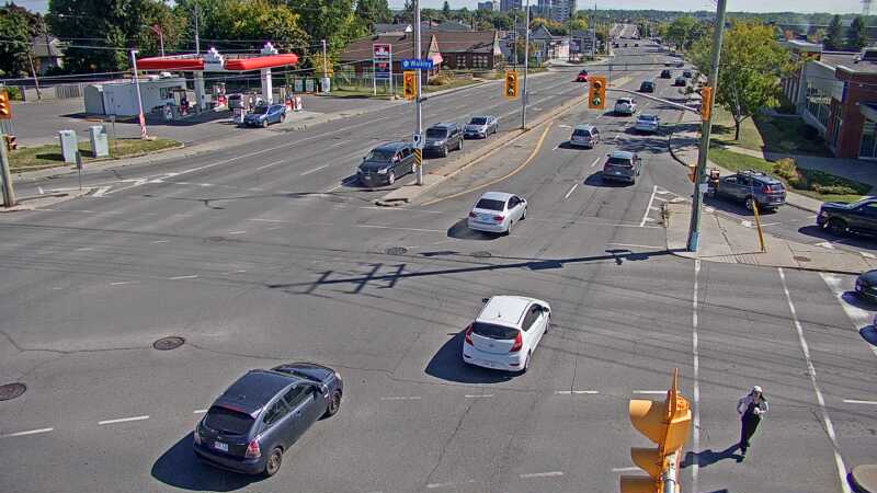 Traffic camera image at 2025-09-14 18:35:07