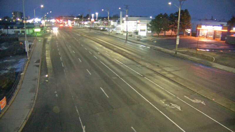 Traffic camera image at 2025-03-25 10:25:07