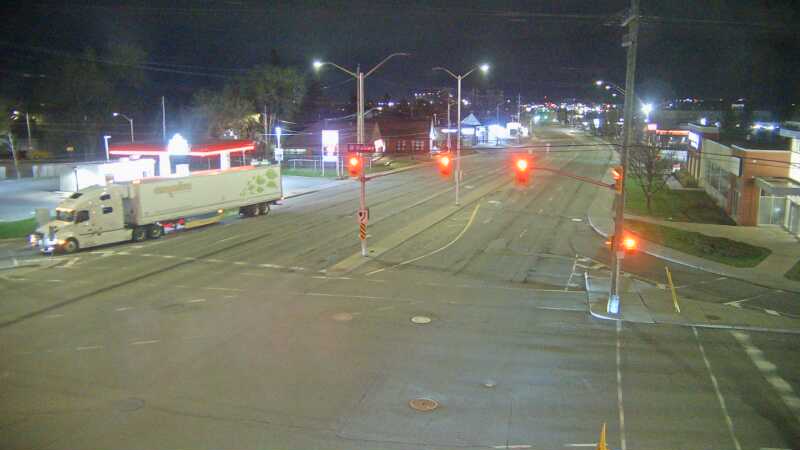 Traffic camera image at 2025-05-09 06:30:06