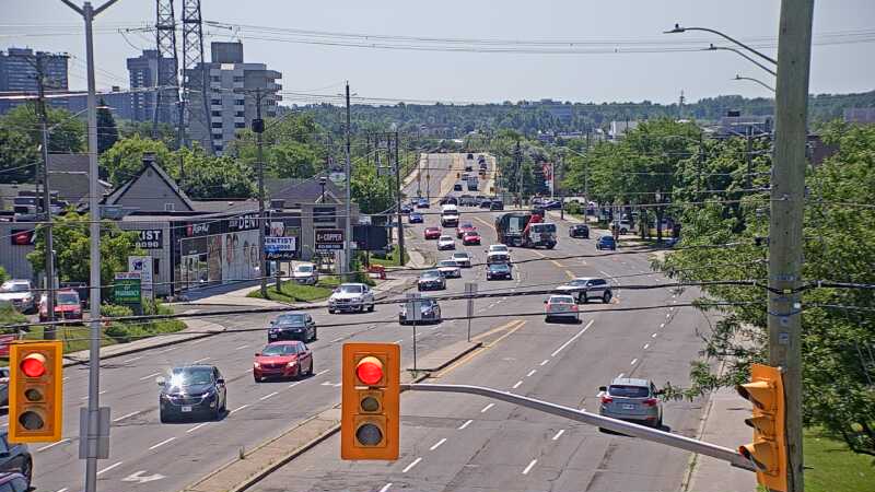 Traffic camera image at 2025-06-30 15:25:08