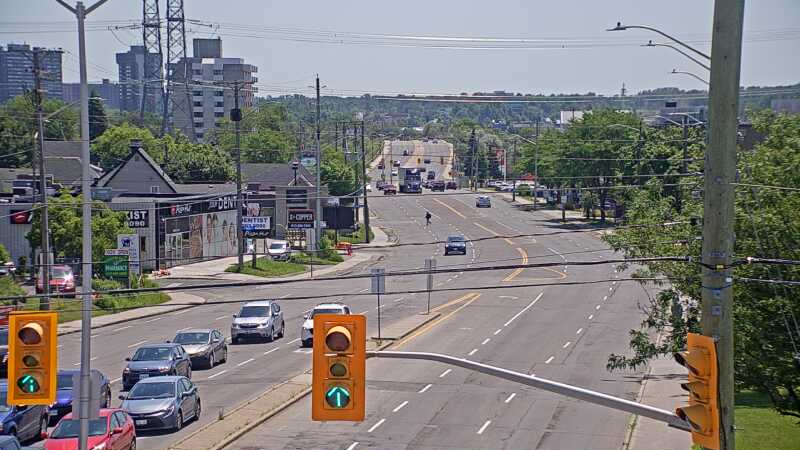 Traffic camera image at 2025-06-30 17:00:10