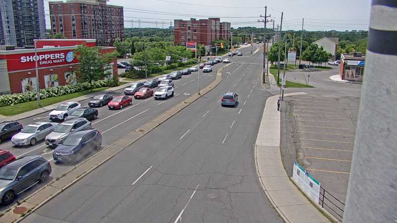 Traffic camera image at 2025-07-05 17:30:23