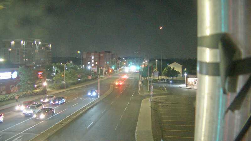 Traffic camera image at 2025-07-31 02:00:07