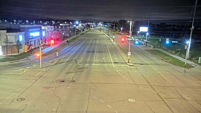 Traffic camera image at 2025-05-09 06:30:21