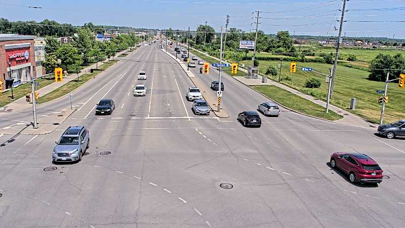 Traffic camera image at 2025-06-30 17:40:29