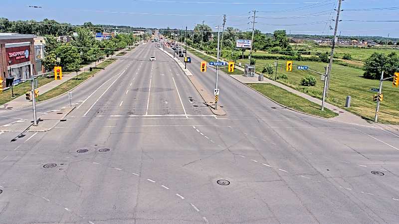 Traffic camera image at 2025-06-30 18:15:27
