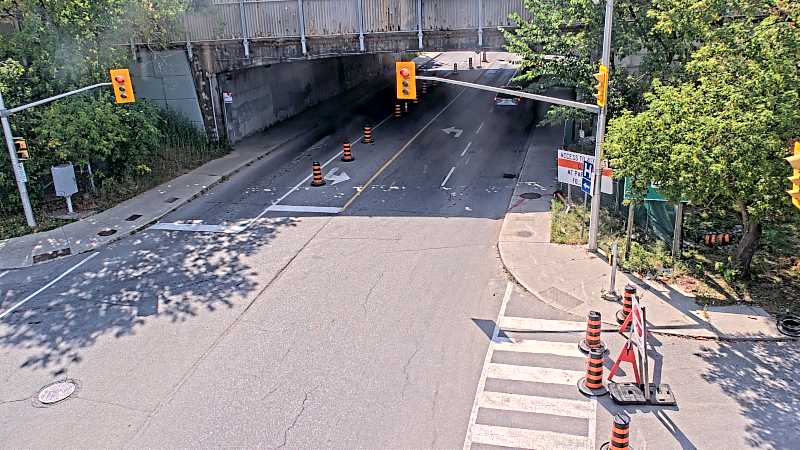 Traffic camera image at 2025-08-24 14:30:30