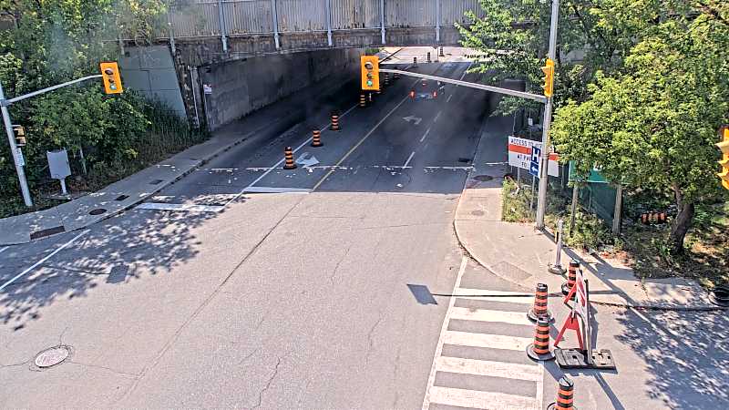 Traffic camera image at 2025-08-24 14:50:27
