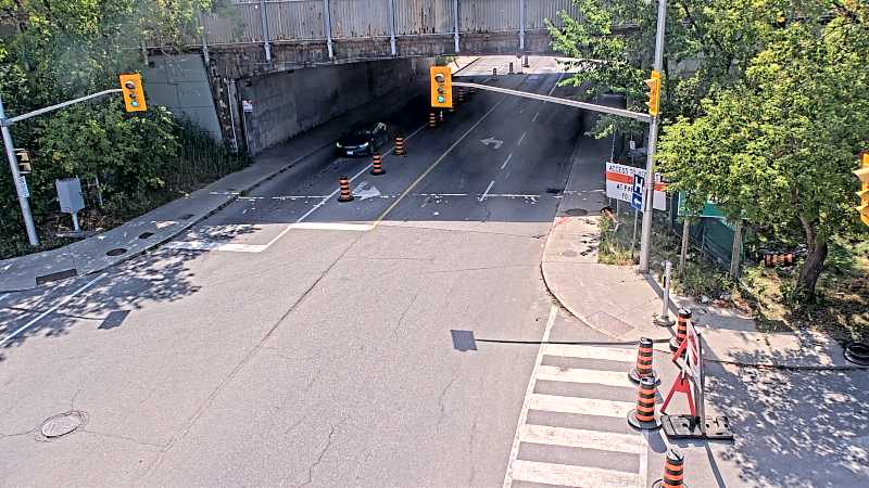 Traffic camera image at 2025-08-24 15:20:31