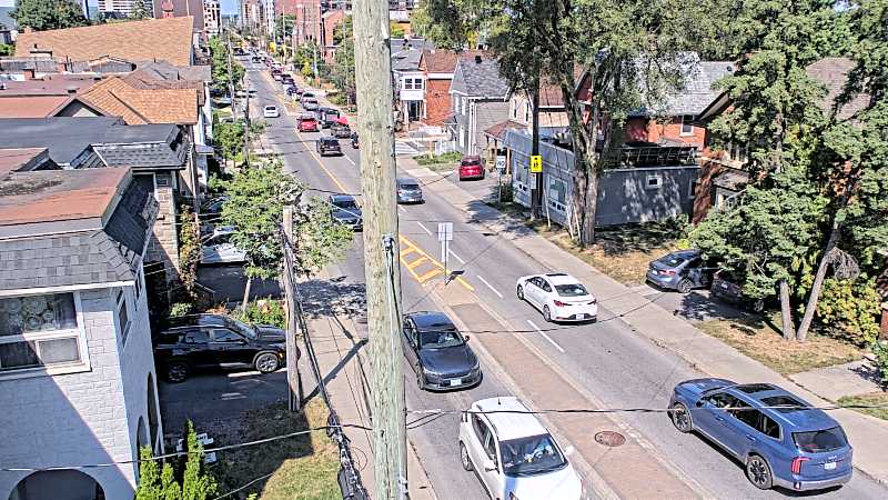 Traffic camera image at 2025-09-14 17:15:33