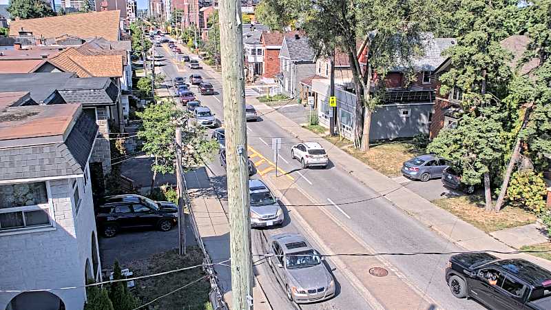 Traffic camera image at 2025-09-14 18:15:32