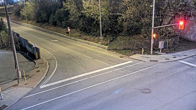 Traffic camera image at 2025-05-09 07:05:23