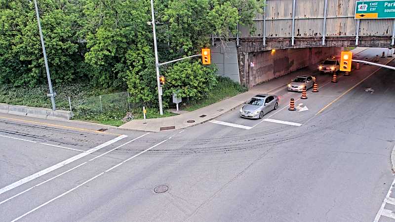 Traffic camera image at 2025-07-01 00:45:33