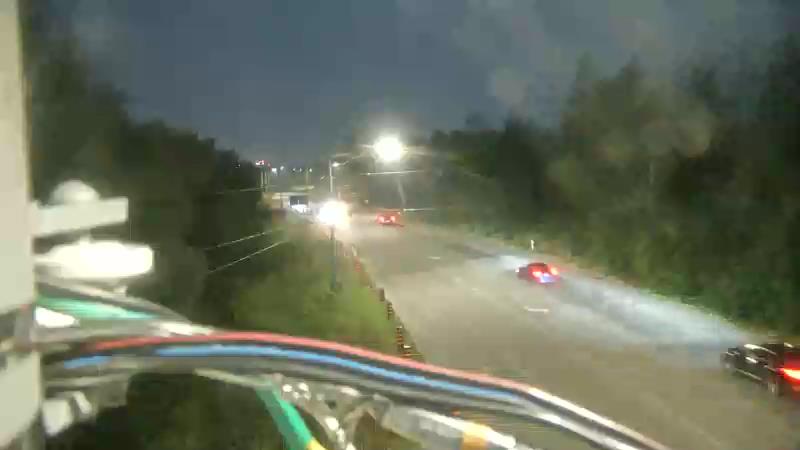 Traffic camera image at 2025-08-04 01:15:25